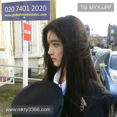 蒙炯芊